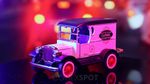 Vintage Model Toy Classical Car (Ambiental) - ConexSpot