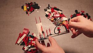 Echipa de pompieri, Micul Constructor de la Noriel